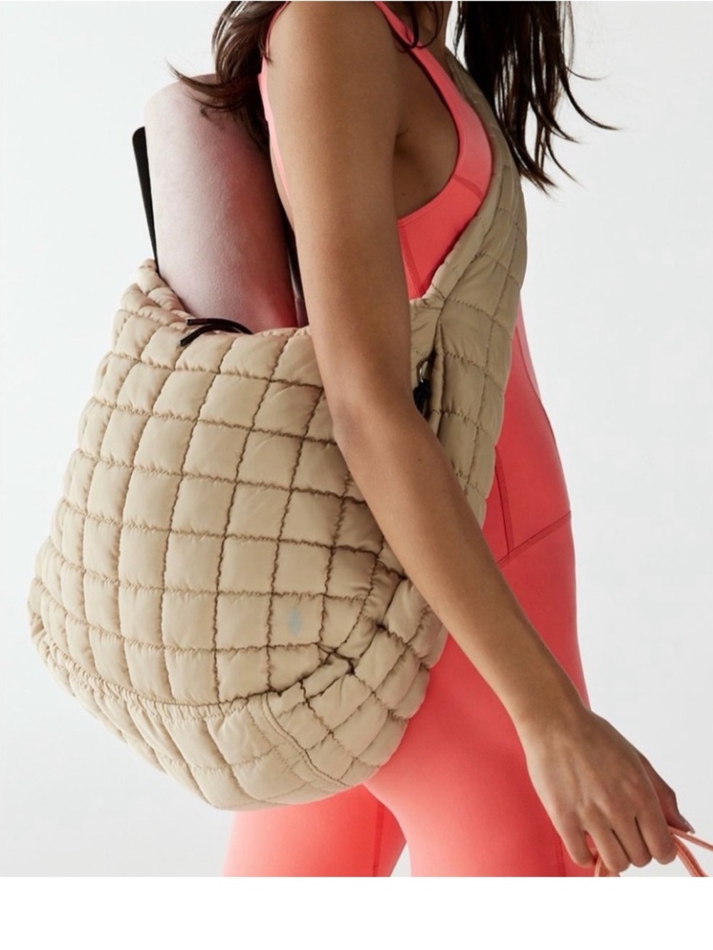 Free People inspired Quilted Puffer Hobo Bag in a beautiful MOCHA ☕️ color! NWT!